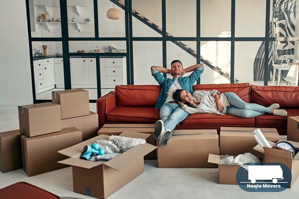 A family getting help from Naqla Movers during their relocation